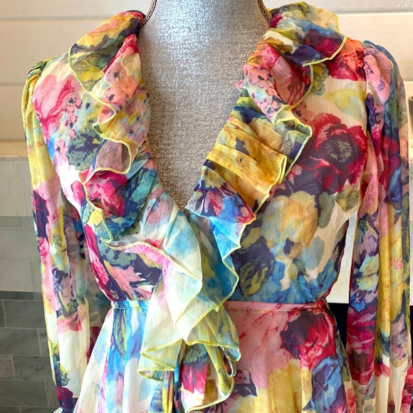 Few Moda Charla Ruffled Floral Watercolor Dress Size Medium - Picture 8 of 16